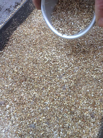 Showing the vermiculite