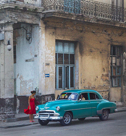 lady in red - Cuba