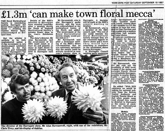The Yorkshire post report, Chris with Alan Ravenscroft Harrogate Autumn 1987 article